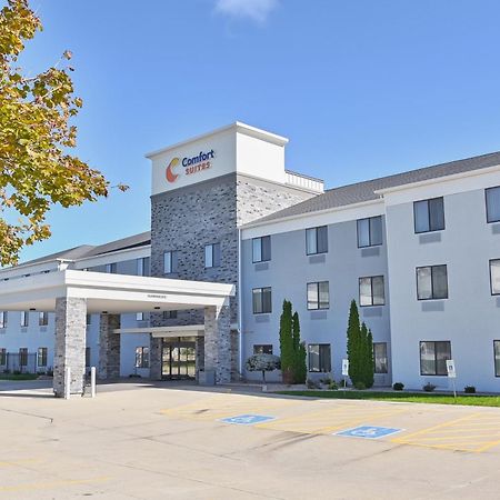 Comfort Suites Bloomington I-55 And I-74 מראה חיצוני תמונה