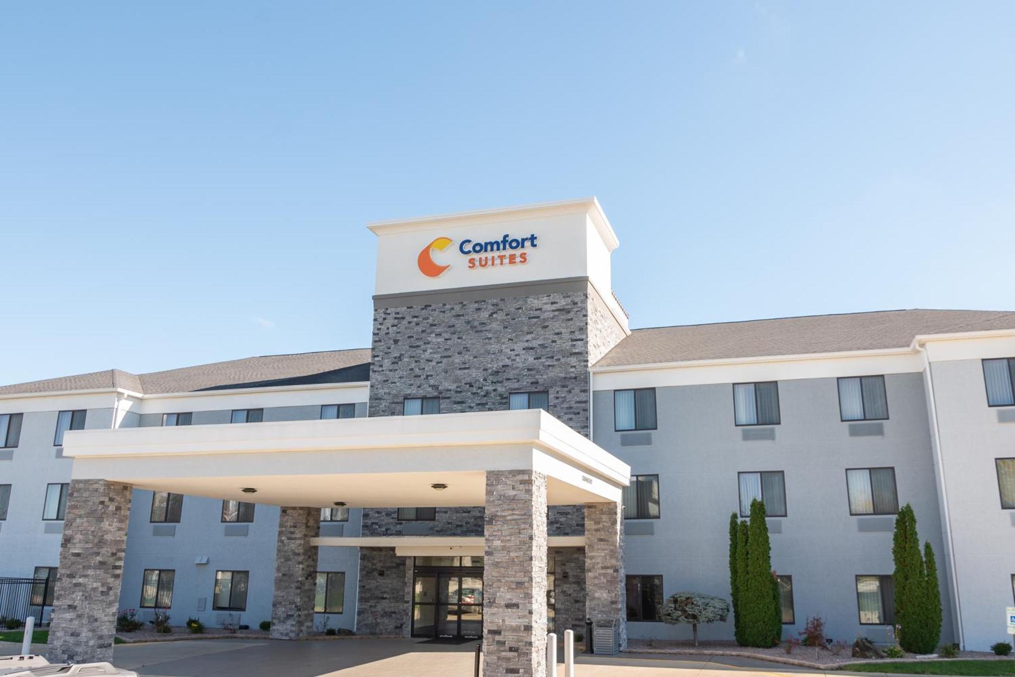 Comfort Suites Bloomington I-55 And I-74 מראה חיצוני תמונה